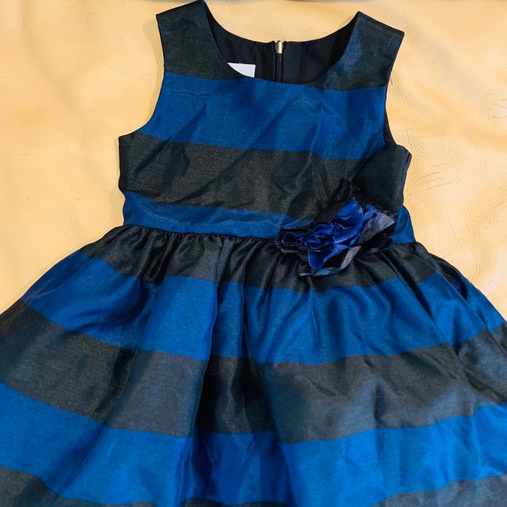 Girls party dress